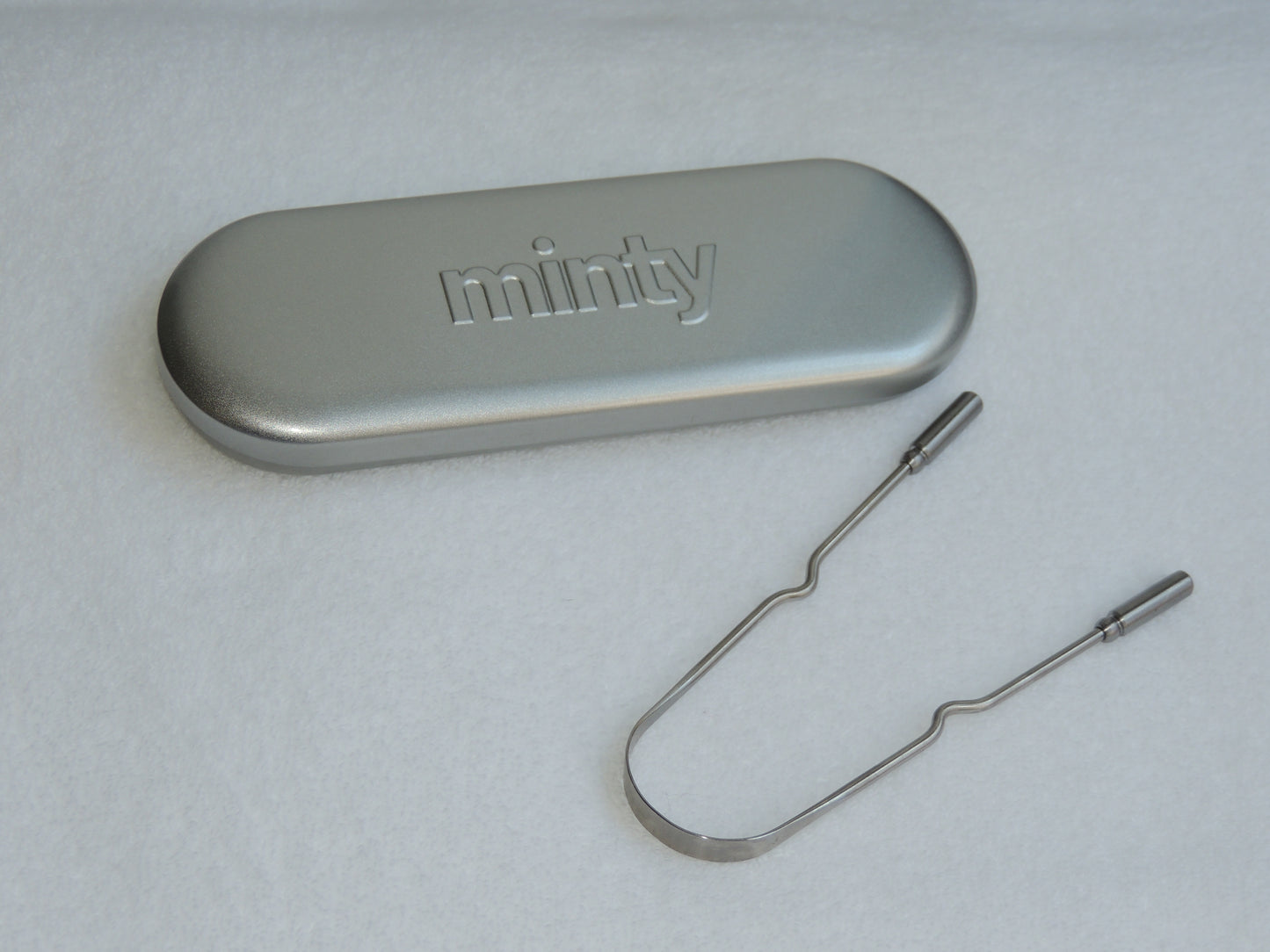 Minty Tongue Cleaner & Case